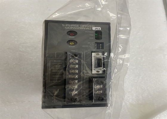 Industrielle Servo-Antriebe UDK5128NW2-A2