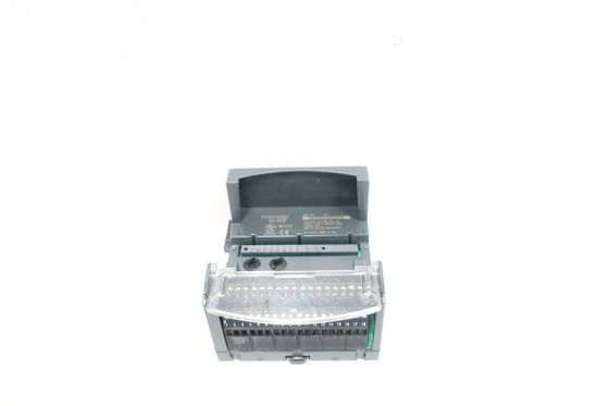 Des Stromversorgungs-Modul-24VoltGE Fördermaschine IC200CHS002J überflüssige Kasten-der Art-I /O