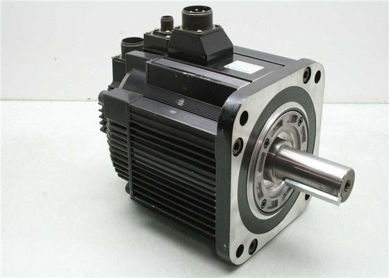 SGMGH-30DCA6C industrieller DC-Servomotorantrieb Yaskawa 2900W 18,6 Nanometer 400V 11.9A