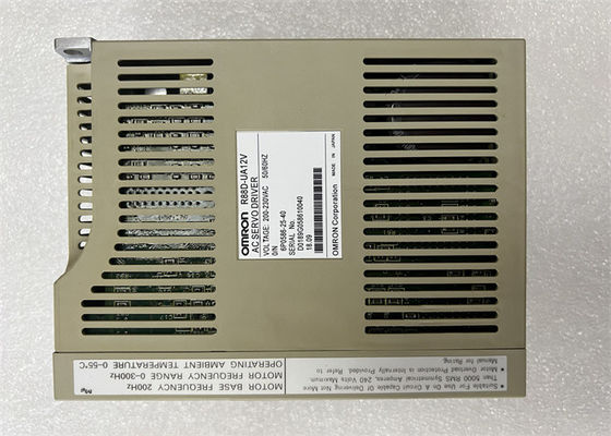 Servo-Antriebs-Wechselstromelektrischer Servoverstärker Omron R88D-UA12V im Kontrollsystem 230VAC
