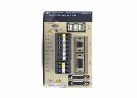SGDS-A5A12A industrielles Servo fährt Servofahrer 15A 200V 3000W Yaskawa