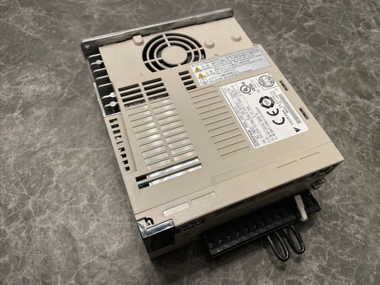 SGDS-08A12A YASKAWA Sigma 3 industrielle Servo-Antriebe 750W SERVOPACK