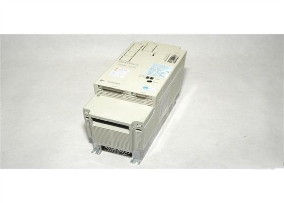 SGDB-15ADS Wechselstrom-Servoverstärker 200V - 230V 9.5A Servopack gab 10 Ampere ein