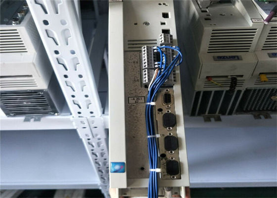 variabler Frequenzumrichter 1.5kw 9300 für den 3 Phasen-Motor Lenze EVS9323-ETV004