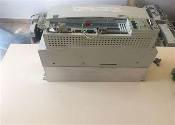 Lenze EVS9326-ET SERVO CONTROLLER 9300 SERIE 400/480 VAC 11 KW (14,75 PS)