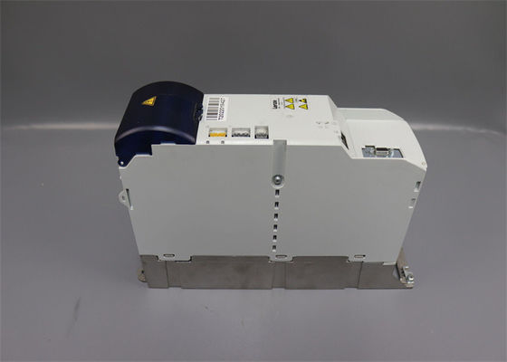 Lenze E70ACMSE0644SA1ETR SERVO-INVERTER I700 BIS 2000 Hz MÖGLICH