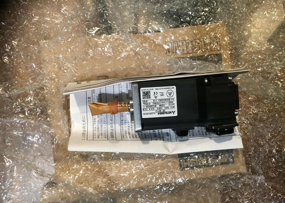 Mitsubishi 100W industrieller Wechselstromservo-Antrieb MR-J3-10T mit 3 Phasenmotor-HF-KP13 neuem Satz