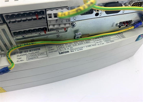 SERVOprüfer Lenze EVS9326-EIV911 400/480 VAC 50/60 Hz 	Variabler Frequenzumrichter