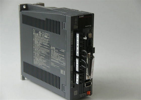 MR-J4-70A Mitsubishi industrielles Servo fährt 3-phasigen Servoverstärker Melservo-J4