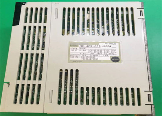 Mitsubishi INDUSTRIELLER ANTRIEB Wechselstromservoverstärker-MR-J2S-60A-S004 3.2A 200-230VAC 600W