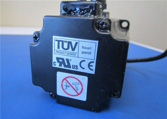 SGMPH-01AAE4C industrieller Servo- Motor-Yaskawa 100W 200V 0.89A Wechselstromservomotor C