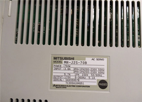 Antrieb MR-J2S-70B-U005 Mitsubishi Electric 750W Servo-Wechselstrom-VERSTÄRKER 200V NEU AUF LAGER