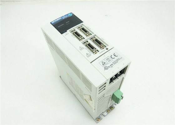 Antrieb MR-J2S-70A Mitsubishi Electric 750W Wechselstrom-SERVOverstärker 200V NEU AUF LAGER