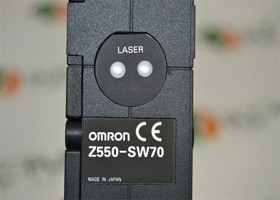 SENSOR-KOPF Z550 Omron Z550-SW70 ZERSTREUEN 200±30MM MESSBARE STRAHLN-BREITE 70MM