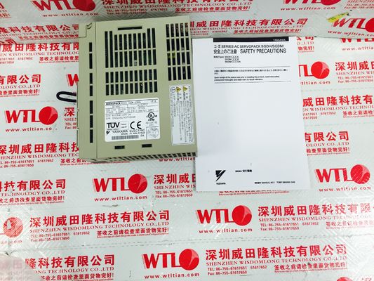 Fährt industrielles Servo 50/60HZ YASKAWA SGDM-02BDA SERVOPACK nagelneu