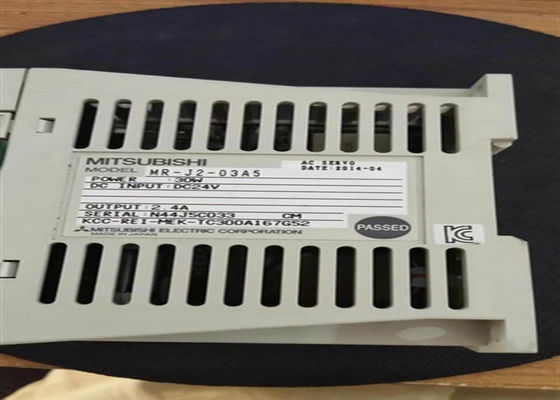 Industrielles Servo Wechselstroms MR-J2-03A5 fährt Mitsubishi-Servoverstärker