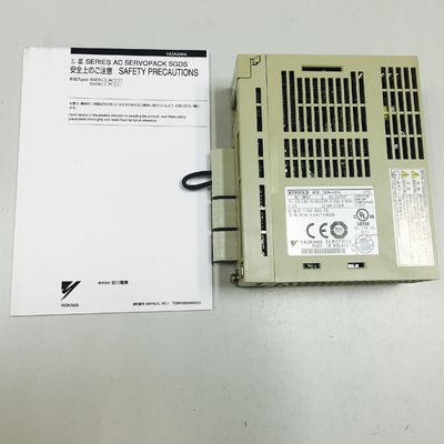 Fährt industrielles Servo 50/60HZ YASKAWA SGDM-A3 ADA Servopack 1PH 200-230V 0.82A