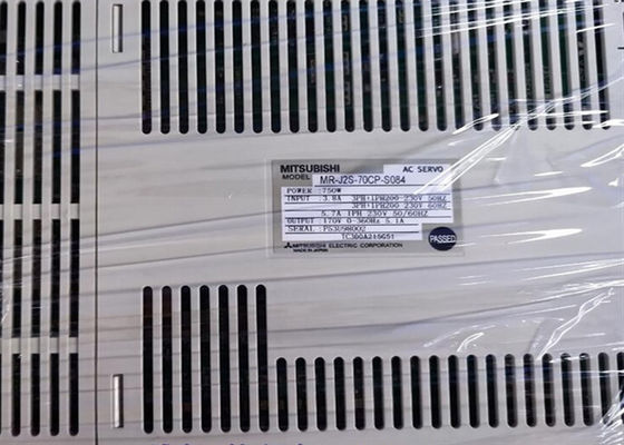 MR-J2S-70CP-S084 Mitsubishi industrielles Servo fährt 3PH 200-230VAC 50/60HZ 750W