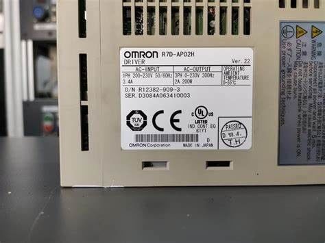 OMRON R7D-BP02H laden Servo-Versorgung 1.6A 200V Wechselstroms 200VAC 200 W