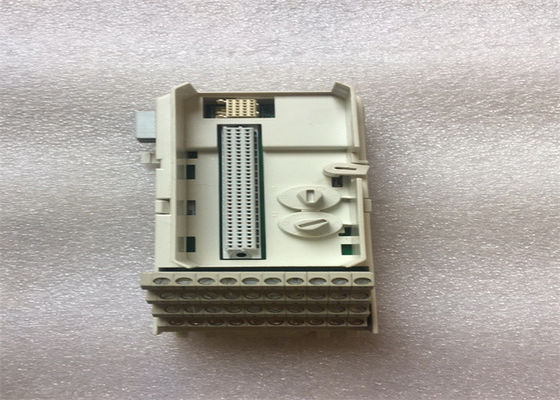 Vertrags-Modul-Beendigungs-Einheit ABB TU818V1, MTU, 50V 3BSE069209R1 S800 Input-/Outputanschluß