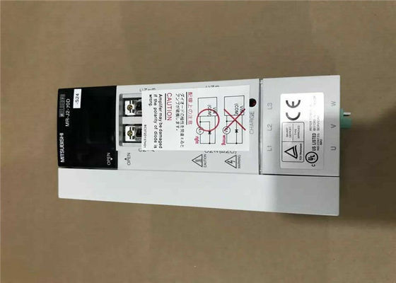 Mitsubishi Electric 700W 3Phase industrieller Lokführer Wechselstromservoverstärker-MR-J2-70D-S24