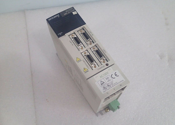 Mitsubishi Electric 700W 3Phase industrieller Lokführer Wechselstromservoverstärker-MR-J2-70D-S24