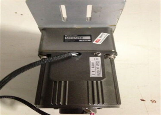 Panasonic M9RA40GV4Y GIEAR MOTOR AC GIEAR MOTOR 200 VOLTS bei 50/60 HZ 50 Ampere
