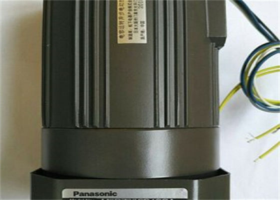 Panasonic M9RZ90GB4GGA WECHSELSTROMMOTOR SETZEN industriellen Servomotor 220/230V 90W 1600 U/min ein