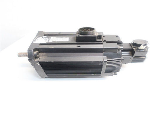 SGMDH-45A2B-YR12 industrieller Yaskawa Servomotor 1500rpm 32.4a 200v-ac 4500w 28.4nm