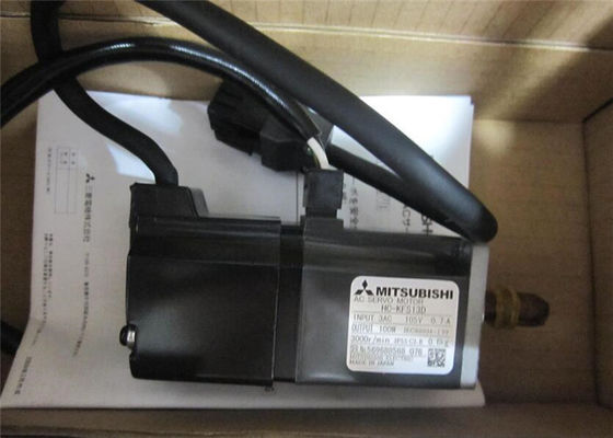 NEUER Mitsubishi 100W industrieller Wechselstromservomotor HC-KFS13D 3AC 105V 0.7A auf Lager