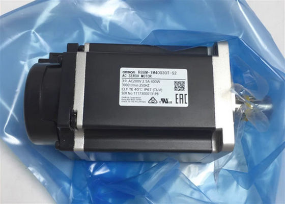 Einphasiges R88M-1M40030T-S2 OMRON industrielles Servomotor 3000 r/min 230 V