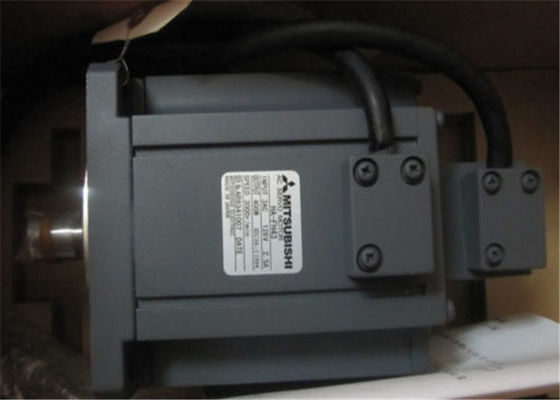 Mitsubishi 400W 3000 U/min Wechselstrom-Servomotor HA-FH43 3AC 129V 2.5A NEUES HAFH43