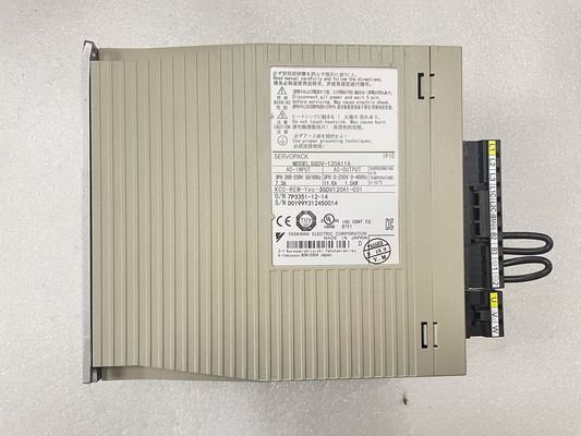 Yasakawa SGDA-04AS   Wechselstromservomotorantrieb 0,53 STROMVERSORGUNG HPs 200 V