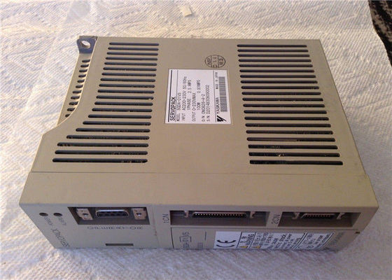 Antrieb 0,07 Yasakawa SGDA-A5VP Ac Servo Motor STROMVERSORGUNG HPs 200 V zur POSITIONS-STEUERUNG