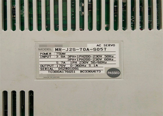 Mitsubishi Electric 750W 3Phase Verstärker Wechselstromservolokführer-MR-J2S-70A-S057 neu
