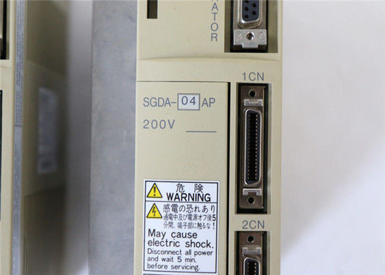 SGDA-04AS Yasakawa Wechselstromservomotorantrieb 0,53 STROMVERSORGUNG HPs 200 V