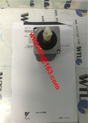 Yaskawa Wechselstromindustrieller Servomotor SGMAS-01A2A21 100W 200V NAGELNEU