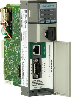 Modul AB 1747-L551 1 Ampere 5 Volt DCs/0 Ampere 24 Volt DCs 64K Hintergrundspeicher-Kapazitäts-