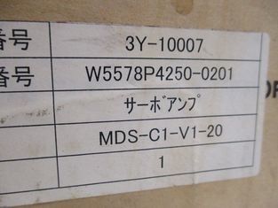 MDS-C1-V1-20 2.0KW Mitsubishi Servoverstärker-Einheits-Achsen-Steuerprogrammierbarer Prüfer