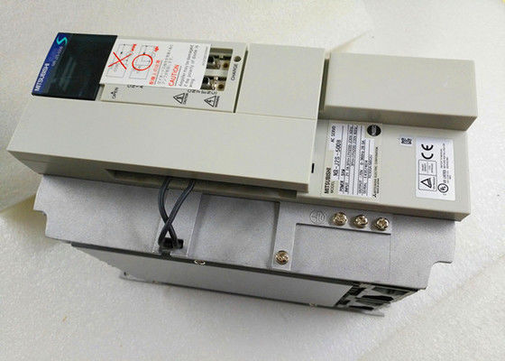 MR-J2S-700B-EG Mitsubishi Wechselstromservoverstärker-industrieller Antrieb 7KW 170V 0-360Hz 37.0A