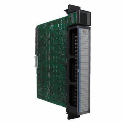 GE IC697MDL753 ist ein 5/48 Volt DC, Ausgabemodul 0,5 Ampere negativer Logik- von32-point