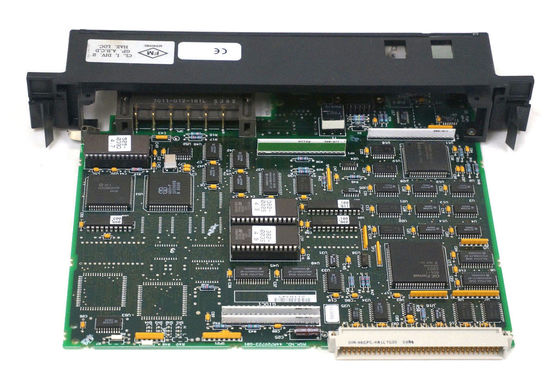90-70 Reihen GEs IC697BEM731 umfassen 30 Tropfen pro Kanal CPU, die LED blinkt