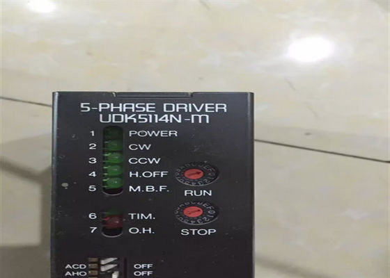 UDK5114N-M VEXTA Orientale industrielles Servo fährt Fahrer 5-Phase