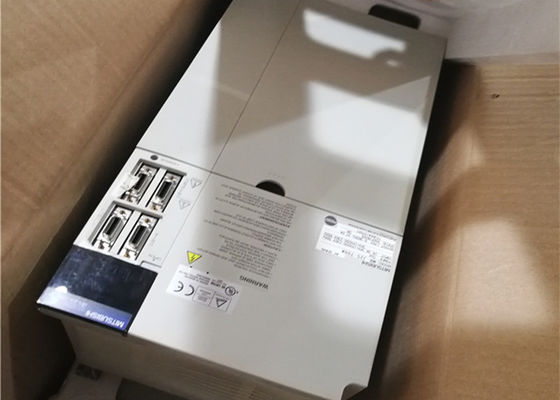 7KW 220V industrieller Verstärker Wechselstromservolokführer-Mitsubishi MR-J2S-700A MELSERVO MR-J2