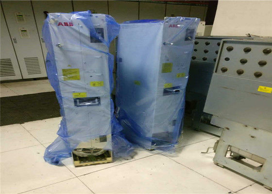 ACS800-704-0910-7 DSU D4 380 – Versorgungs-Modul 690V 910kVA für Reihe des Inverter-ACS800