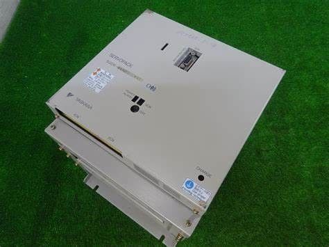 SGDB-44ADM Yaskawa 200V 4.4KW 50/60hz Wechselstrom-Servo fährt industrielles ServoPack