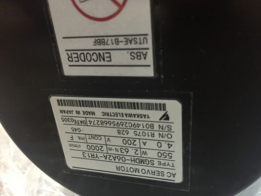 SGM-02B312B Yaskawa Industrieller Servomotor Wechselstromservomotor 100V 200W 2,7A 3000 Umdrehungen pro Minute