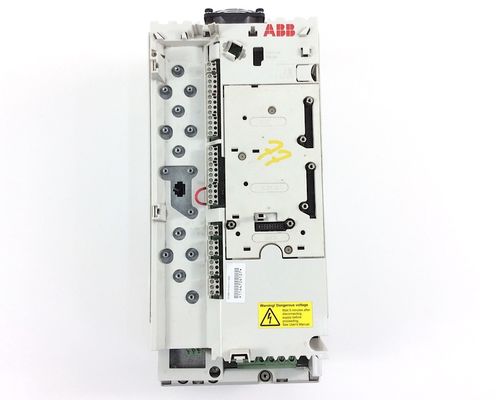 ABB ACS800-104-0050-3+Q950 690V 50 KVA Frequenzwandler Wechselrichter 400V