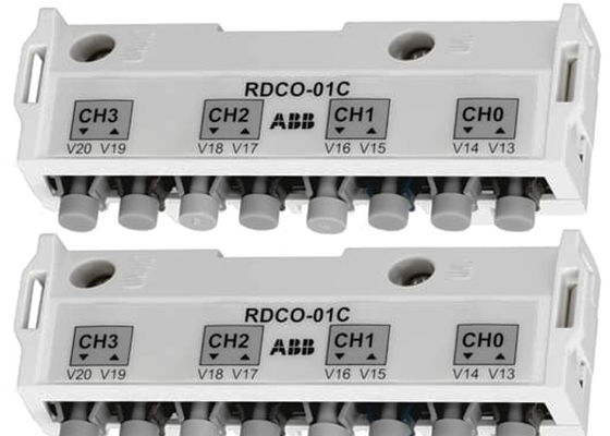 RDCO-01C 3ABD64606948 DDCS Kommunikationsadapter Antriebsoption