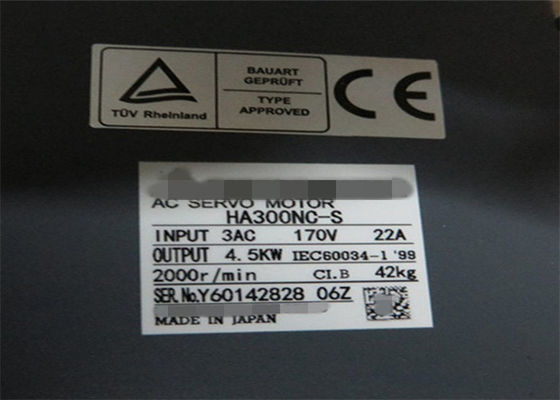 Elektrischer 3-Phasen-AC 4,5 KW Servomotor Mitsubishi für die M500-Serie HA300NC-S